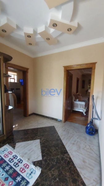 Satış 7 otaqlı Həyət evi  390m², Bakı