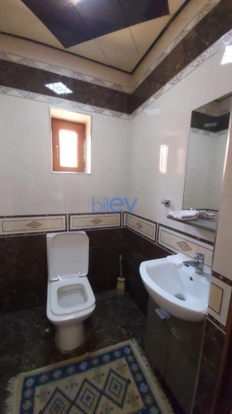 Satış 7 otaqlı Həyət evi  390m², Bakı