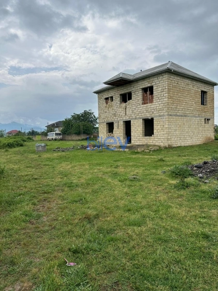 Satış 4 otaqlı Həyət evi  180m², Lənkəran