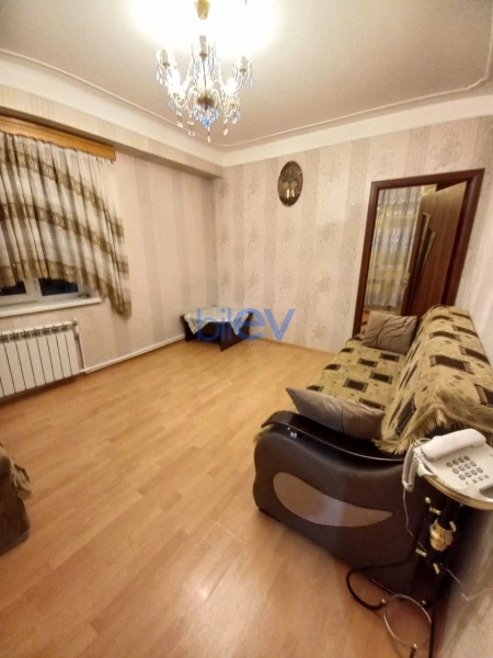 Satış 2 otaqlı Köhnə Tikili bina evi  45m², Bakı