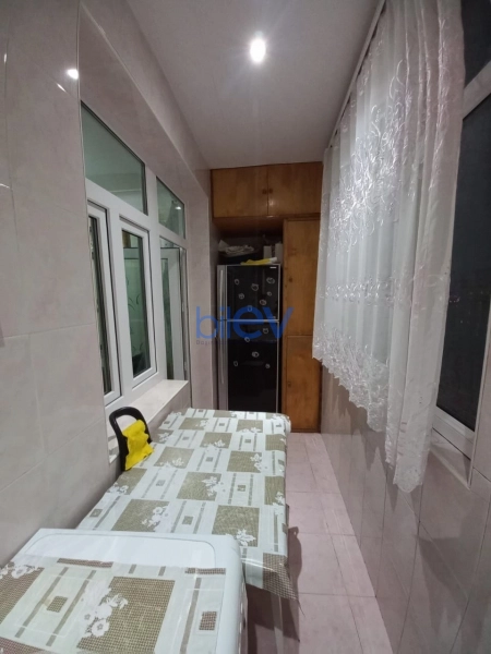 Satış 2 otaqlı Köhnə Tikili bina evi  45m², Bakı