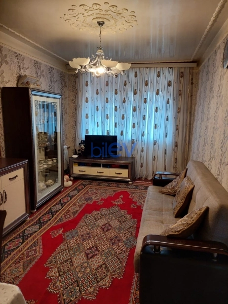 Satış 2 otaqlı Köhnə Tikili bina evi  60m², Bakı