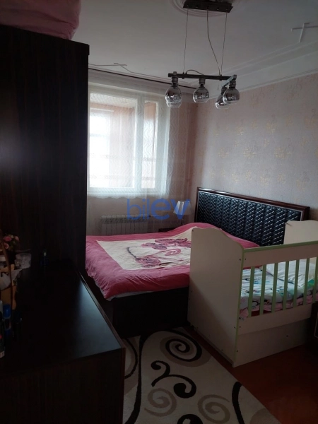 Satış 2 otaqlı Köhnə Tikili bina evi  60m², Bakı