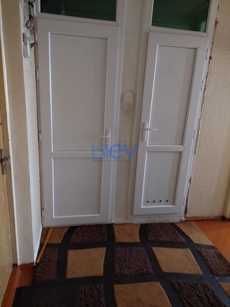 Satış 2 otaqlı Köhnə Tikili bina evi  60m², Bakı
