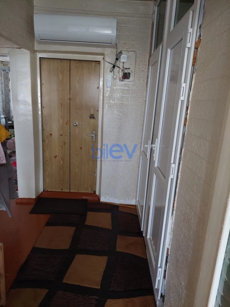 Satış 2 otaqlı Köhnə Tikili bina evi  60m², Bakı