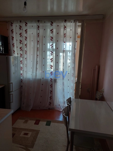 Satış 2 otaqlı Köhnə Tikili bina evi  60m², Bakı