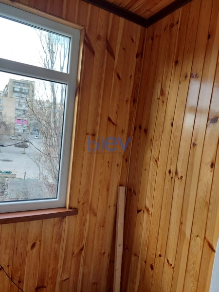 Satış 2 otaqlı Köhnə Tikili bina evi  60m², Bakı