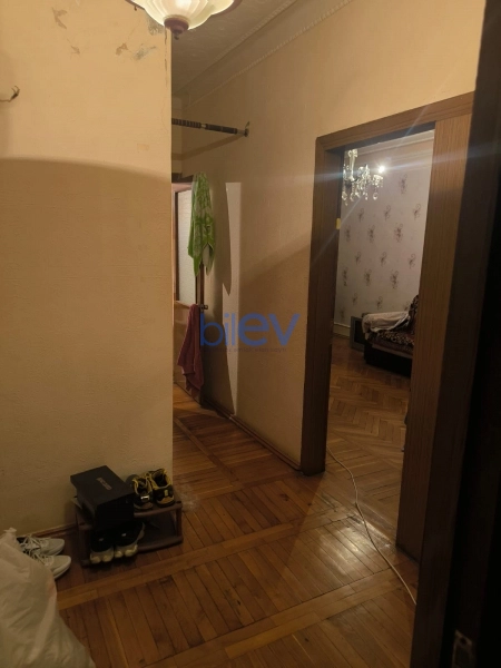 Satış 3 otaqlı Köhnə Tikili bina evi  80m², Bakı
