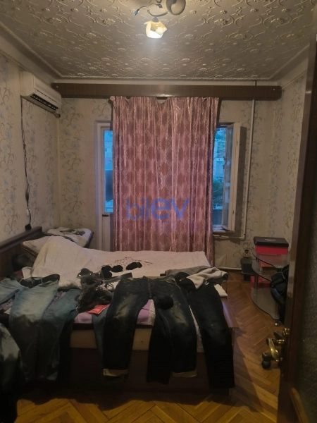 Satış 3 otaqlı Köhnə Tikili bina evi  80m², Bakı