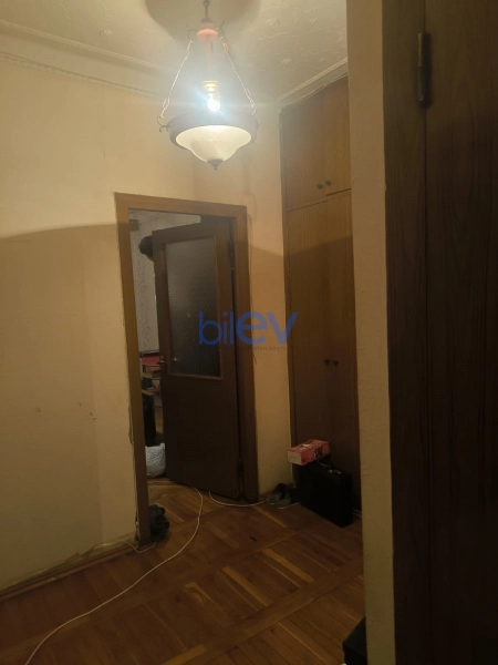 Satış 3 otaqlı Köhnə Tikili bina evi  80m², Bakı