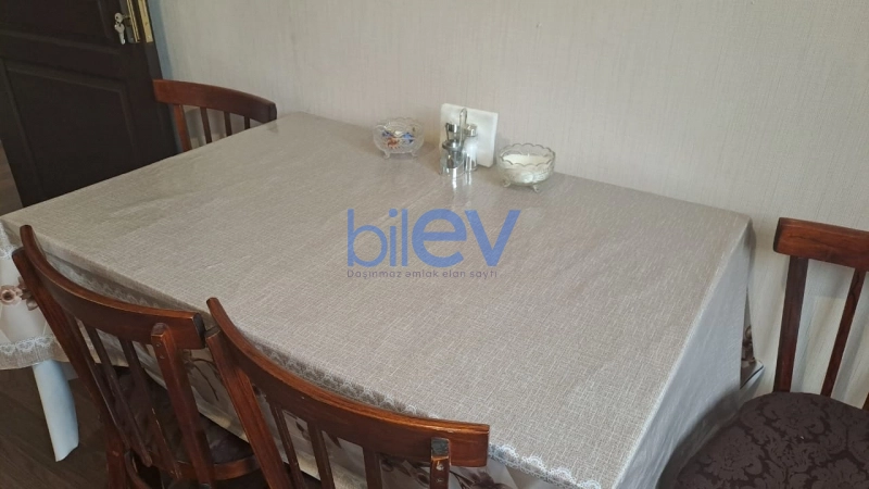 Günlük Kirayə 3 otaqlı Yeni Tikili bina evi  75m², Bakı