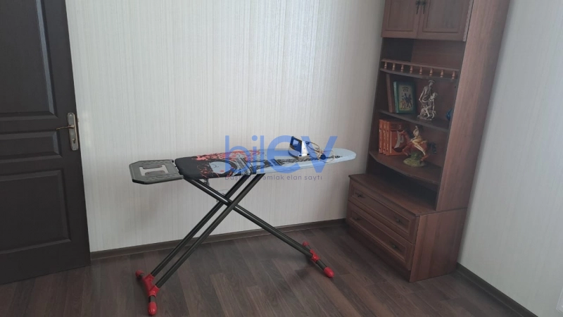 Günlük Kirayə 3 otaqlı Yeni Tikili bina evi  75m², Bakı