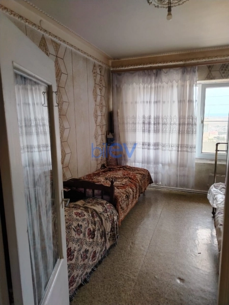 Satış 5 otaqlı Köhnə Tikili bina evi  120m², Bakı
