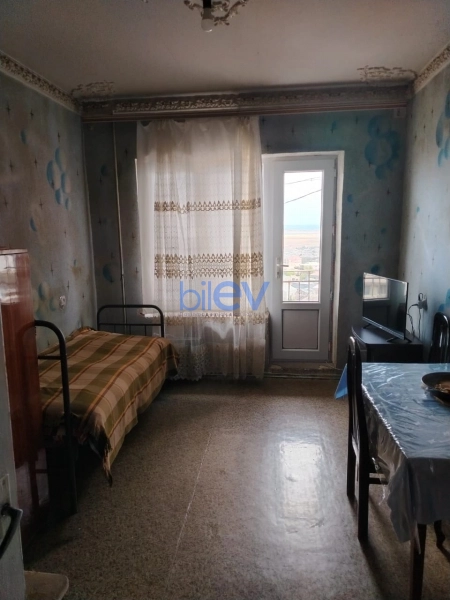 Satış 5 otaqlı Köhnə Tikili bina evi  120m², Bakı