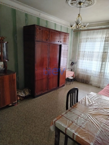 Satış 5 otaqlı Köhnə Tikili bina evi  120m², Bakı