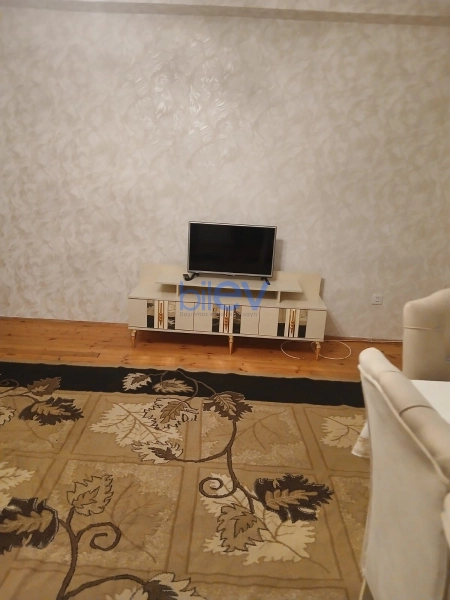 Aylıq Kirayə 3 otaqlı Yeni Tikili bina evi  126m², Bakı