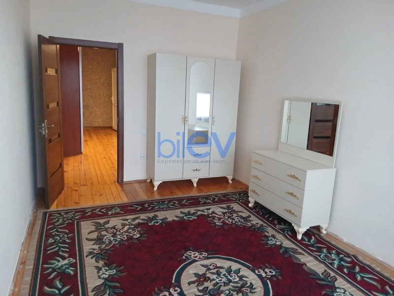 Aylıq Kirayə 3 otaqlı Yeni Tikili bina evi  126m², Bakı