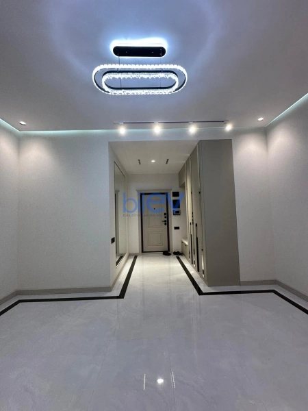 Satış 3 otaqlı Yeni Tikili bina evi  142m², Bakı