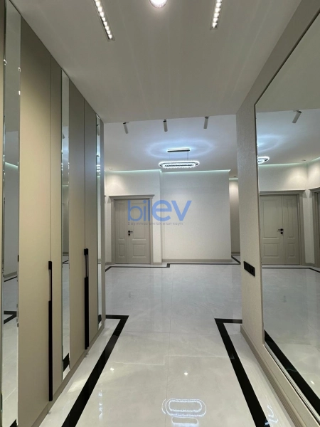 Satış 3 otaqlı Yeni Tikili bina evi  142m², Bakı