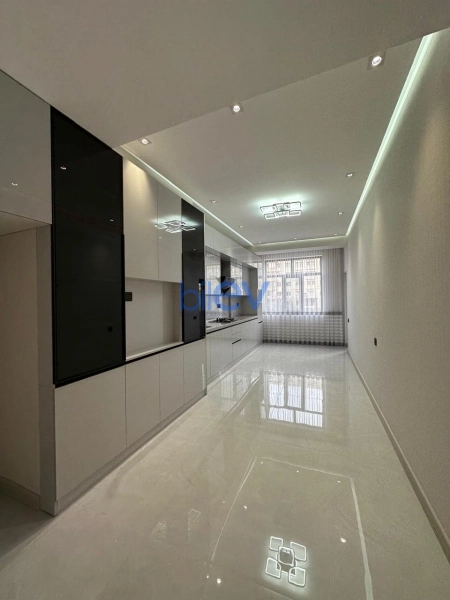 Satış 3 otaqlı Yeni Tikili bina evi  142m², Bakı