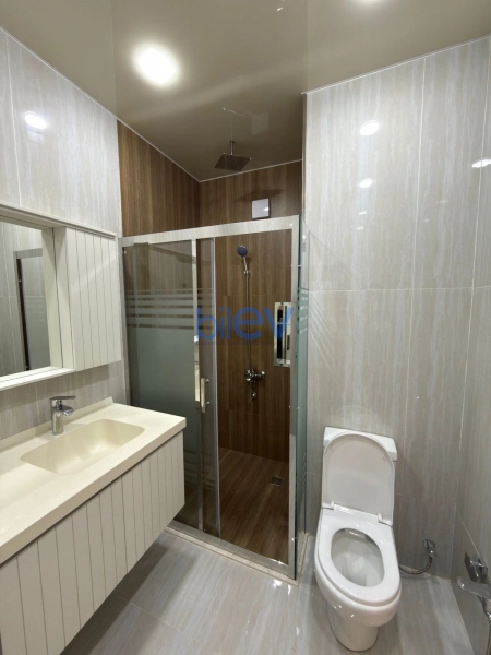 Satış 3 otaqlı Yeni Tikili bina evi  142m², Bakı