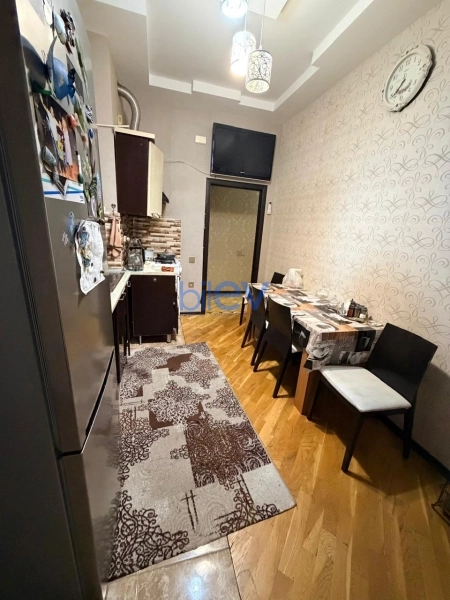 Satış 3 otaqlı Yeni Tikili bina evi  97m², Bakı