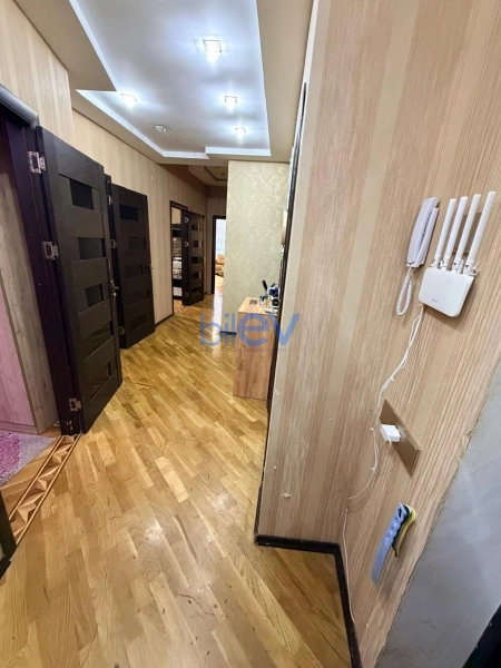 Satış 3 otaqlı Yeni Tikili bina evi  97m², Bakı