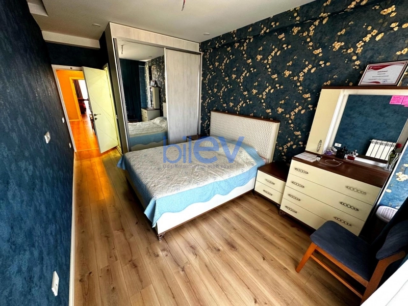 Satış 4 otaqlı Yeni Tikili bina evi  126m², Bakı