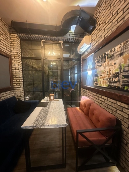 Aylıq Kirayə 10 otaqlı Obyekt  400m², Bakı