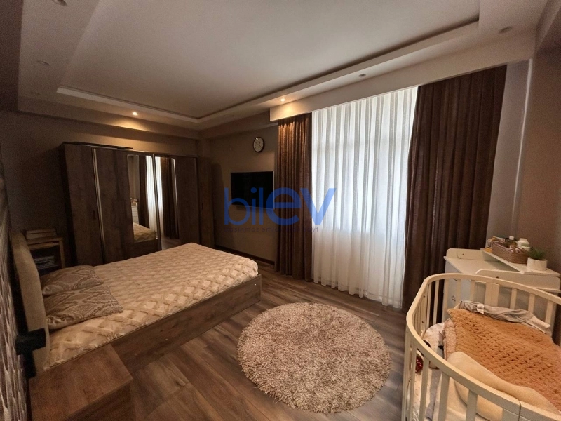 Satış 3 otaqlı Yeni Tikili bina evi  136m², Bakı