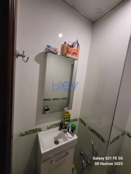 Aylıq Kirayə 2 otaqlı Yeni Tikili bina evi  90m², Bakı