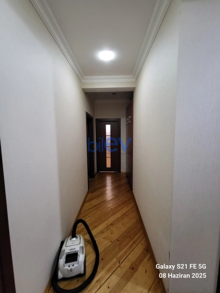 Aylıq Kirayə 2 otaqlı Yeni Tikili bina evi  90m², Bakı