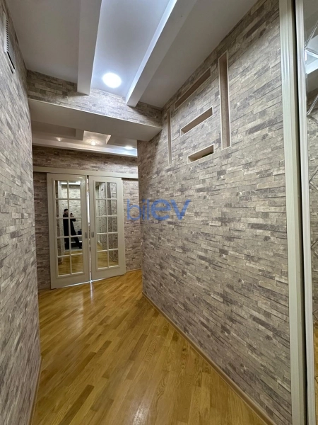 Satış 3 otaqlı Yeni Tikili bina evi  90m², Bakı