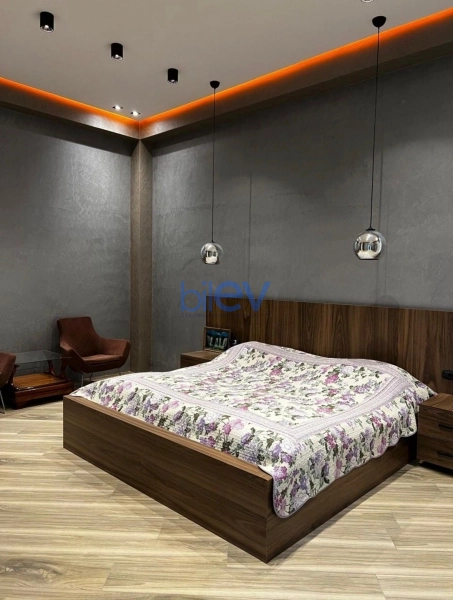 Satış 8 otaqlı Həyət evi  800m², Bakı