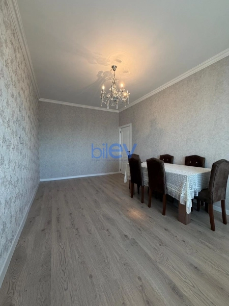 Satış 2 otaqlı Köhnə Tikili bina evi  45m², Bakı
