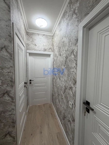 Satış 2 otaqlı Köhnə Tikili bina evi  45m², Bakı