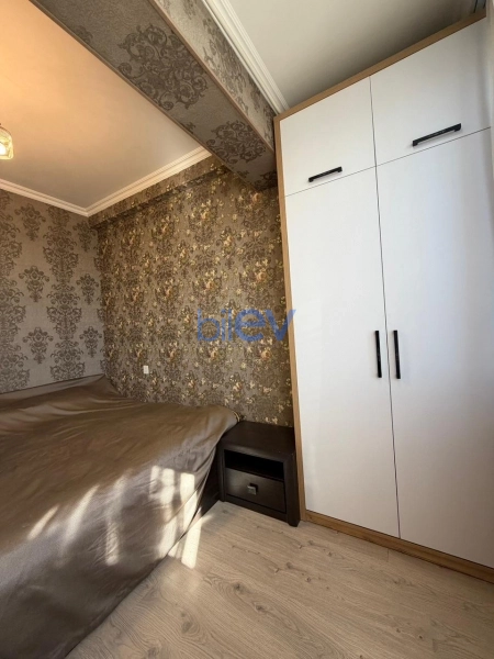 Satış 2 otaqlı Köhnə Tikili bina evi  45m², Bakı