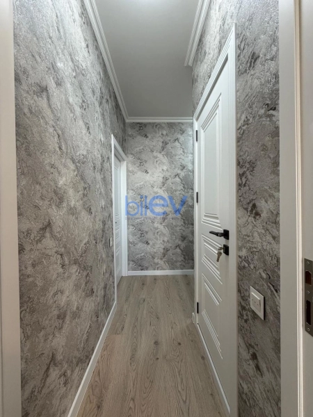 Satış 2 otaqlı Köhnə Tikili bina evi  45m², Bakı