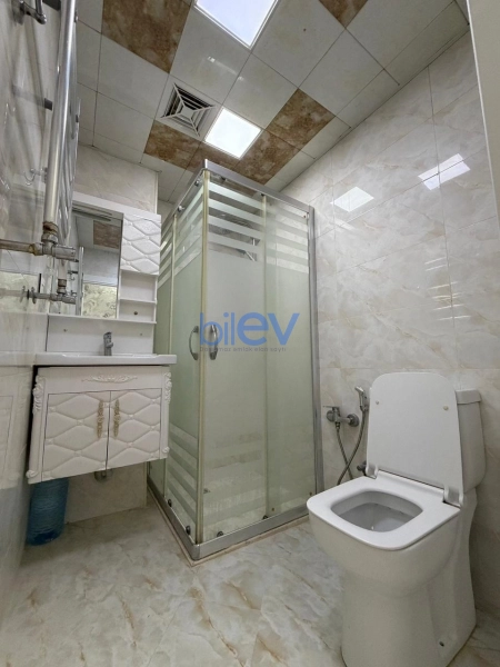 Satış 2 otaqlı Köhnə Tikili bina evi  45m², Bakı