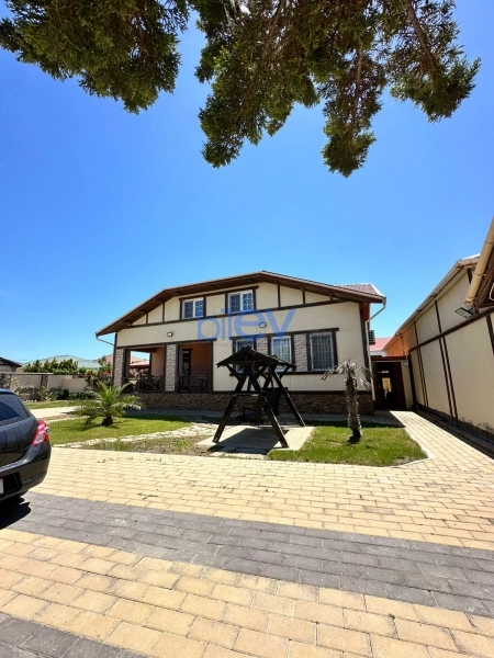 Satış 4 otaqlı Bağ evi  220m², Bakı