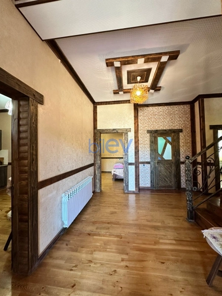Satış 4 otaqlı Bağ evi  220m², Bakı