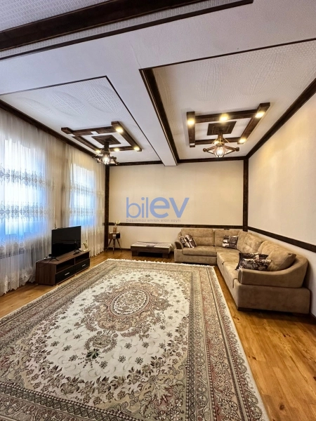 Satış 4 otaqlı Bağ evi  220m², Bakı