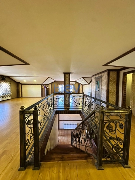 Satış 4 otaqlı Bağ evi  220m², Bakı