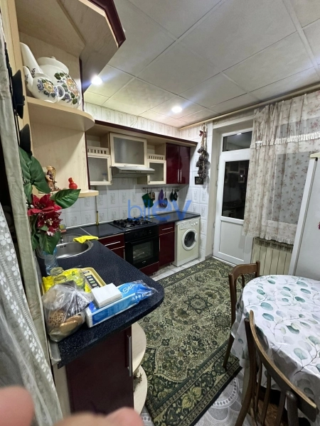 Satış 2 otaqlı Köhnə Tikili bina evi  60m², Bakı