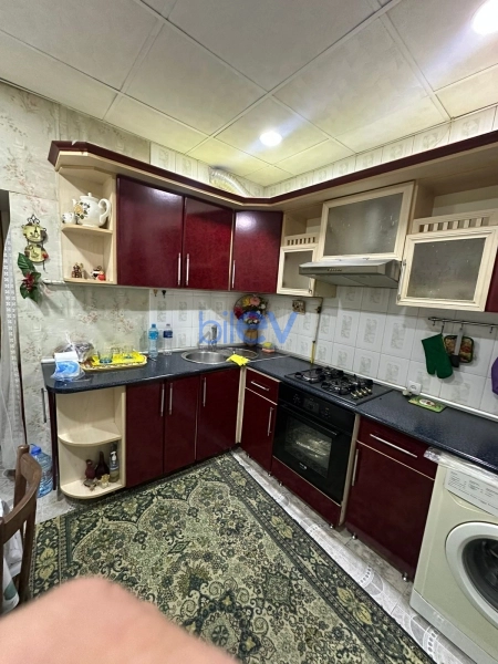 Satış 2 otaqlı Köhnə Tikili bina evi  60m², Bakı