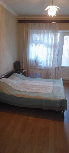 Satış 5 otaqlı Köhnə Tikili bina evi  120m², Bakı