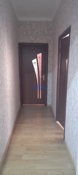 Satış 5 otaqlı Köhnə Tikili bina evi  120m², Bakı