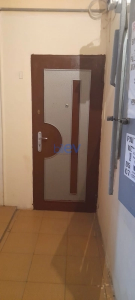 Satış 5 otaqlı Köhnə Tikili bina evi  120m², Bakı