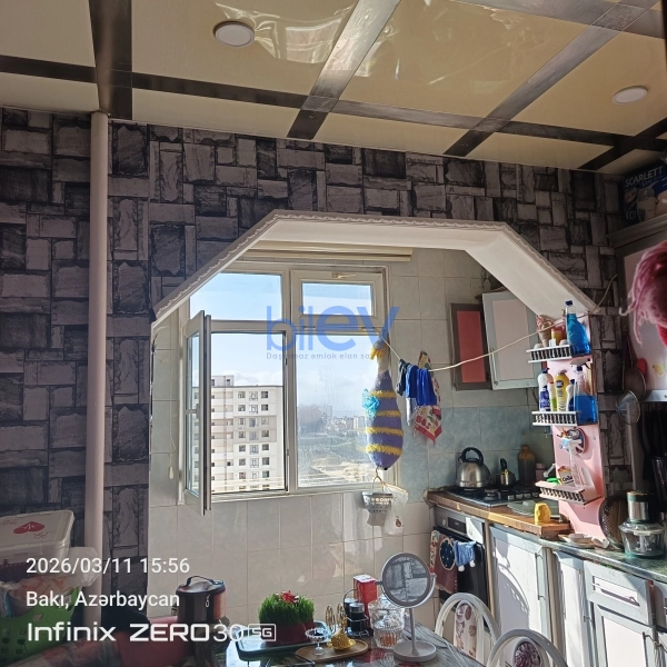 Satış 2 otaqlı Köhnə Tikili bina evi  70m², Bakı