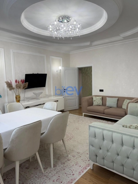 Satış 2 otaqlı Yeni Tikili bina evi  95m², Bakı